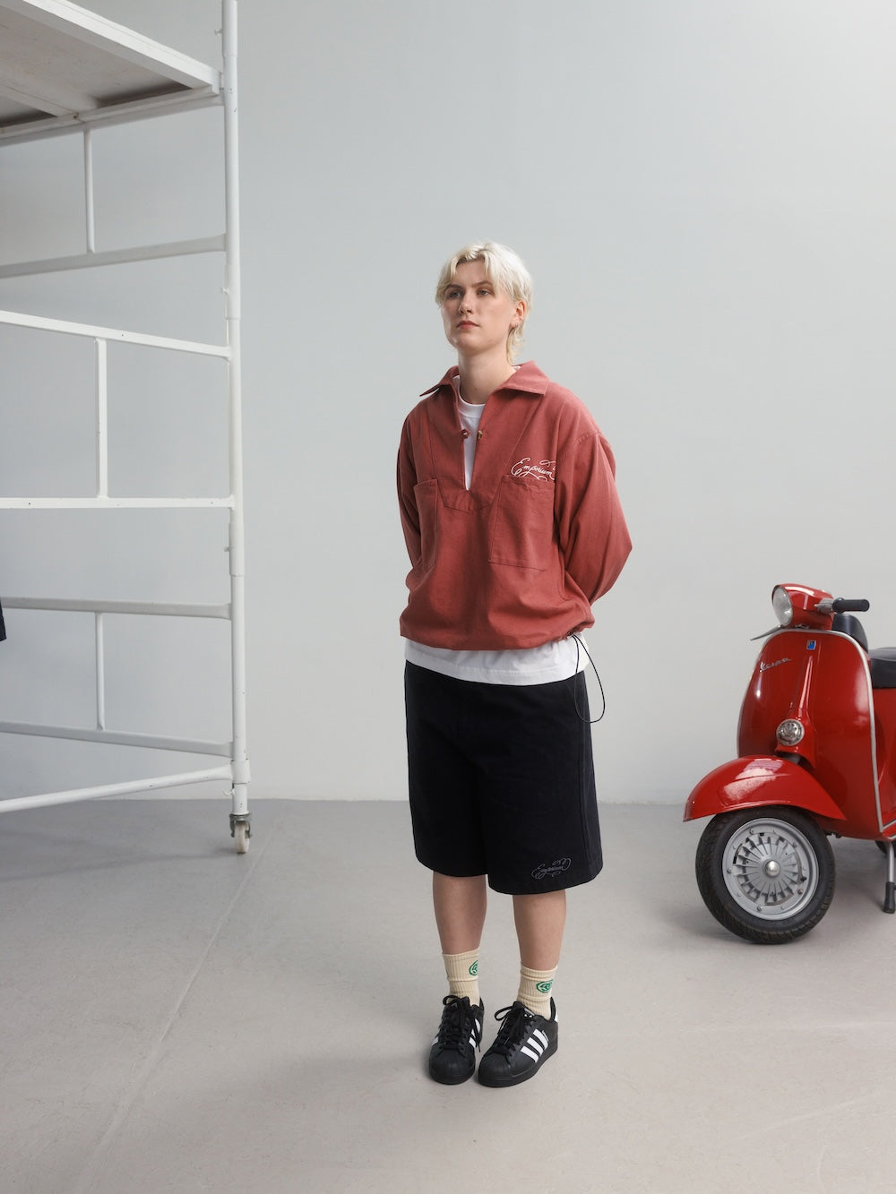 Drill Pullover - Washed Red